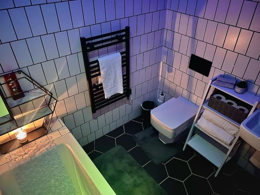 Cityzenretreat - Mezzanine Apartment Sleeps 4 Sheffield City Centre Esterno foto