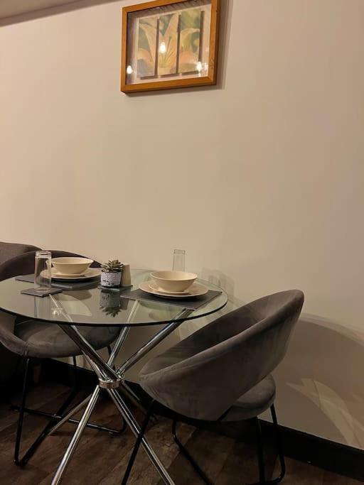 Cityzenretreat - Mezzanine Apartment Sleeps 4 Sheffield City Centre Esterno foto