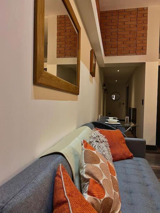 Cityzenretreat - Mezzanine Apartment Sleeps 4 Sheffield City Centre Esterno foto